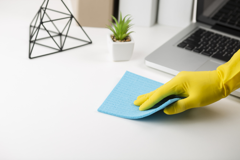 Cleaning Office in an eco-friendly manner