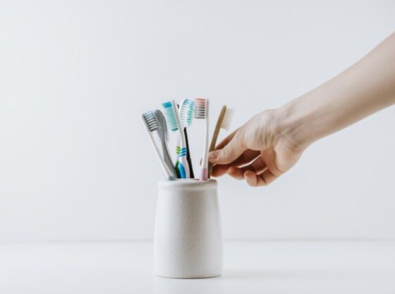 Are plastic toothbrushes recyclable?